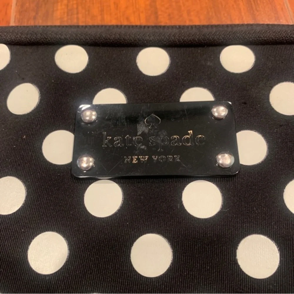 Kate Spade New York‎ Tablet Case Travel Bag Black And White Polka Dot